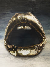 Load image into Gallery viewer, Gold Lips Gradient IKONICK Original