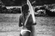 Load image into Gallery viewer, Lost Top IKONICK Original