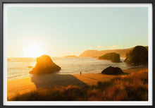 Load image into Gallery viewer, Walking with the waves Alex Hinson