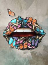 Load image into Gallery viewer, Butterfly Lips IKONICK Original 