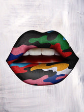 Load image into Gallery viewer, Camo Lips IKONICK Original 