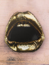 Load image into Gallery viewer, Gold Lips IKONICK Original 