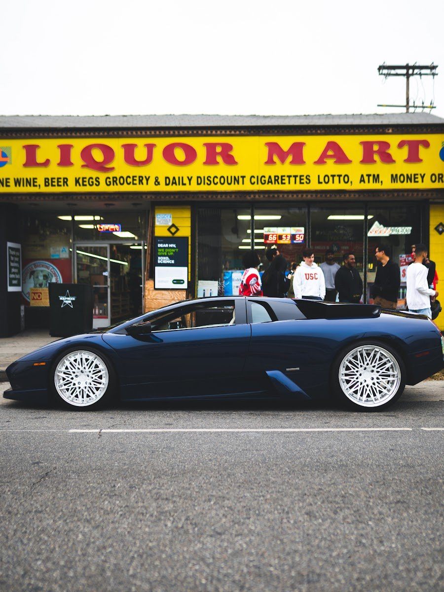 Liquor Mart Murcielago Chaz Warren 