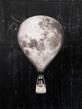 Load image into Gallery viewer, Moon Balloon IKONICK Original 