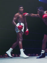 Load image into Gallery viewer, Muhammad Ali - Float Muhammad Ali 