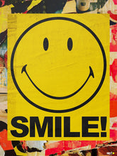 Load image into Gallery viewer, Smile! Smiley 